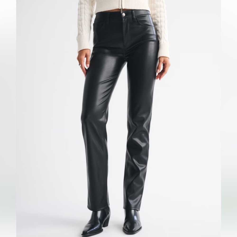 A&F 90s Straight Vegan Leather Pants